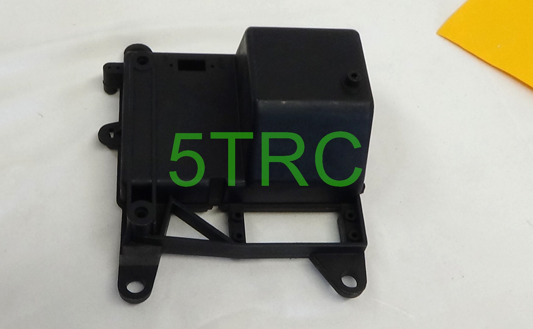 66033 Rofun 5B Battery Box (18)