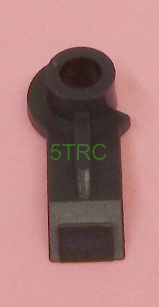 66037 Rofun 5B Charging Socket Retainer Plate (10)
