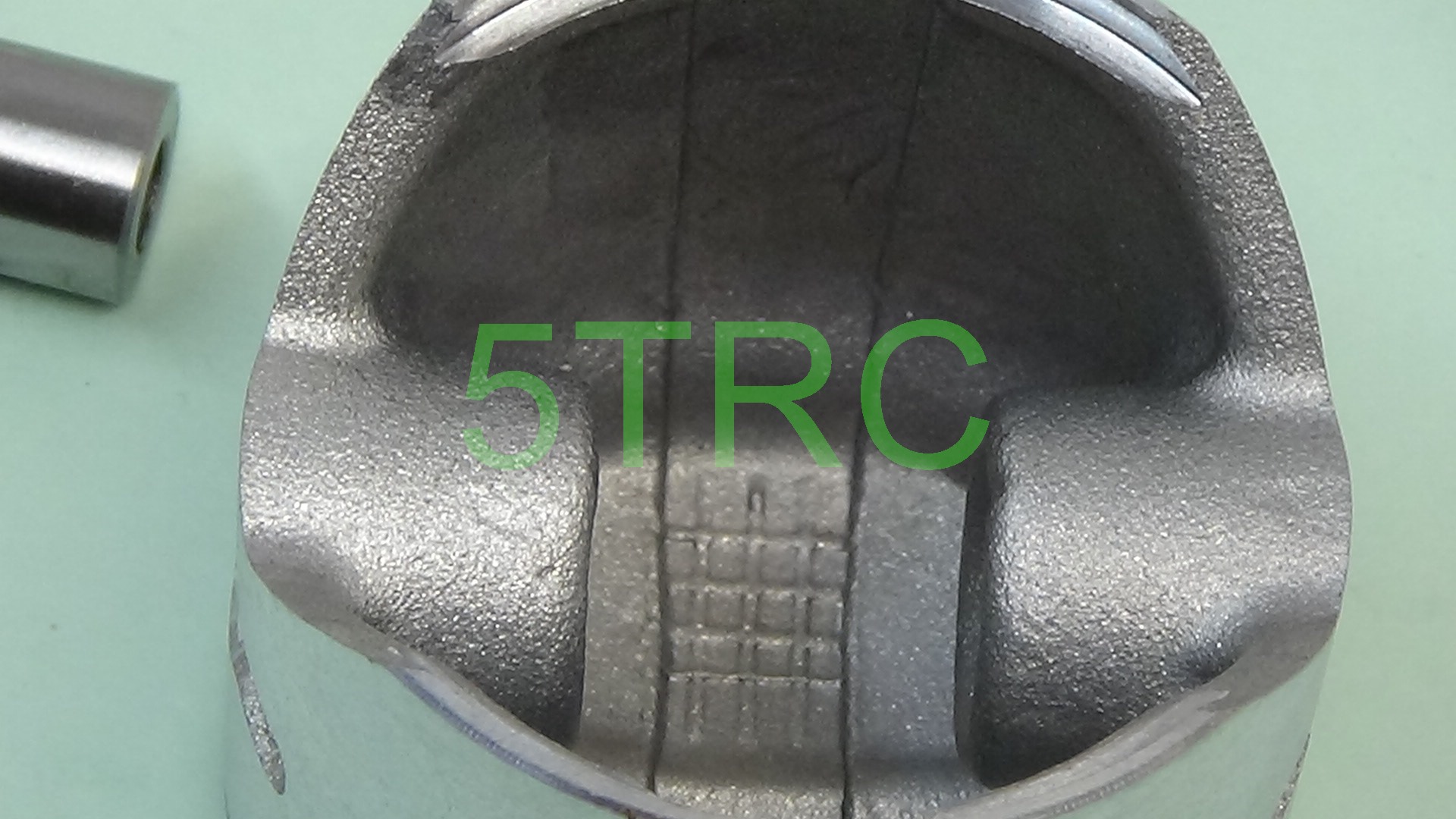 670082 Rofun 5B Engine 29cc 36mm Piston Kit (4)