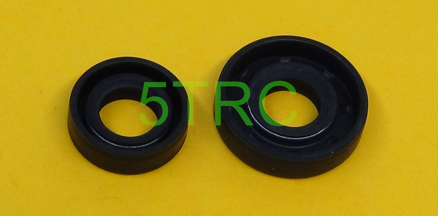 670141 Rofun 5B Engine Oil Seal 26cc 27.5cc 29cc 30.5cc (4)