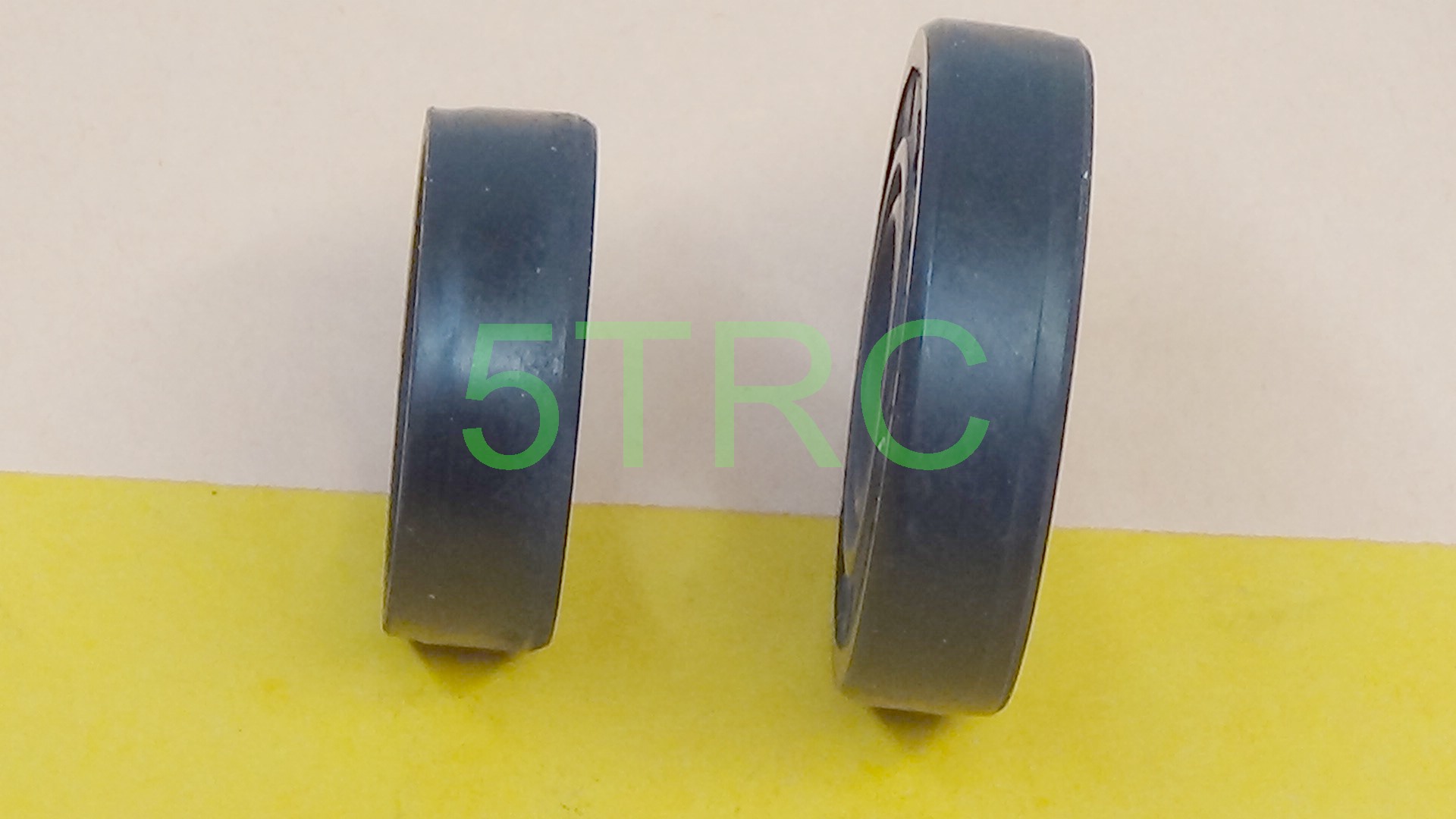 670141 Rofun 5B Engine Oil Seal 26cc 27.5cc 29cc 30.5cc (9)